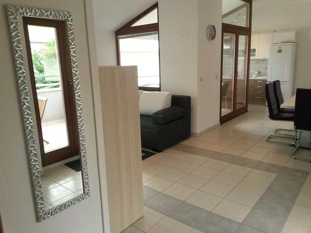 Apartmani Porat Малинска Экстерьер фото